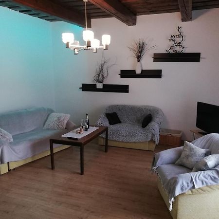 Apartman Lucky 5 Izbovy Rodinny Dom Kültér fotó