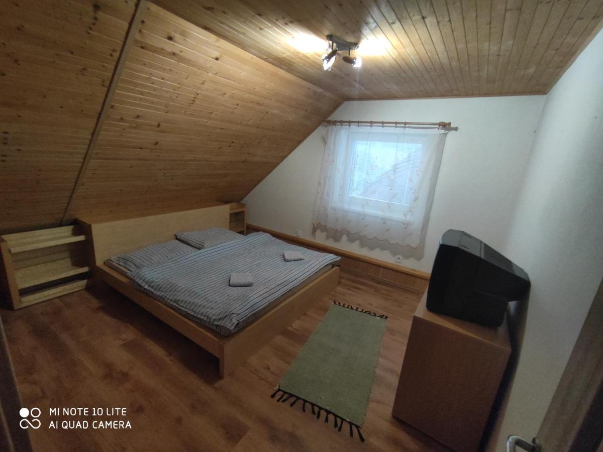 Apartman Lucky 5 Izbovy Rodinny Dom Kültér fotó
