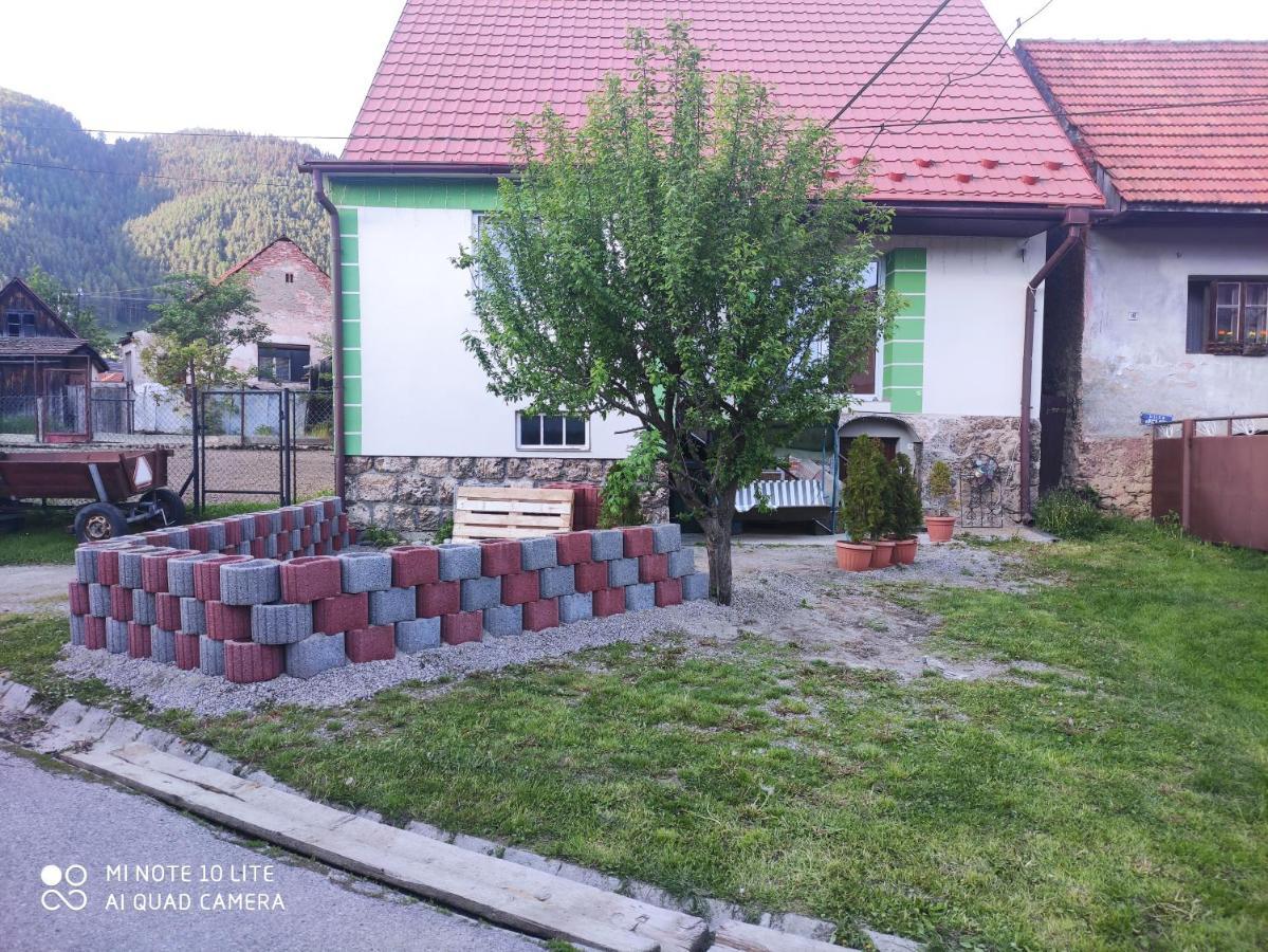 Apartman Lucky 5 Izbovy Rodinny Dom Kültér fotó